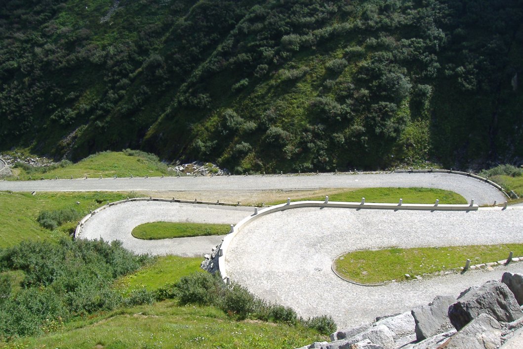 Anstieg St Gotthard3.jpg